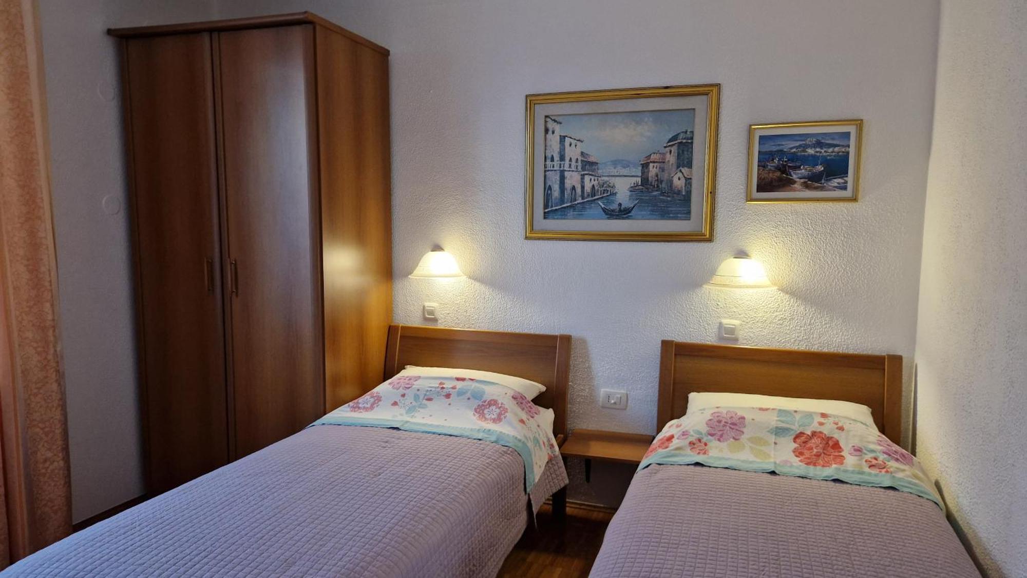 Apartments Ananina Порторож Екстер'єр фото